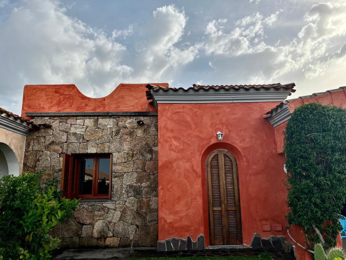 Villa Antonella San Teodoro  Exterior photo