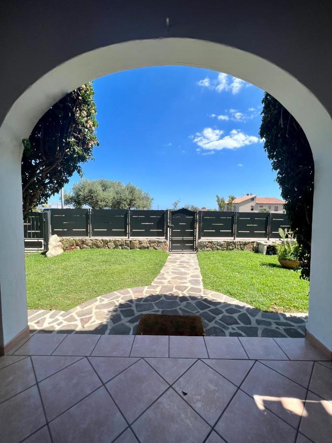 Villa Antonella San Teodoro  Exterior photo