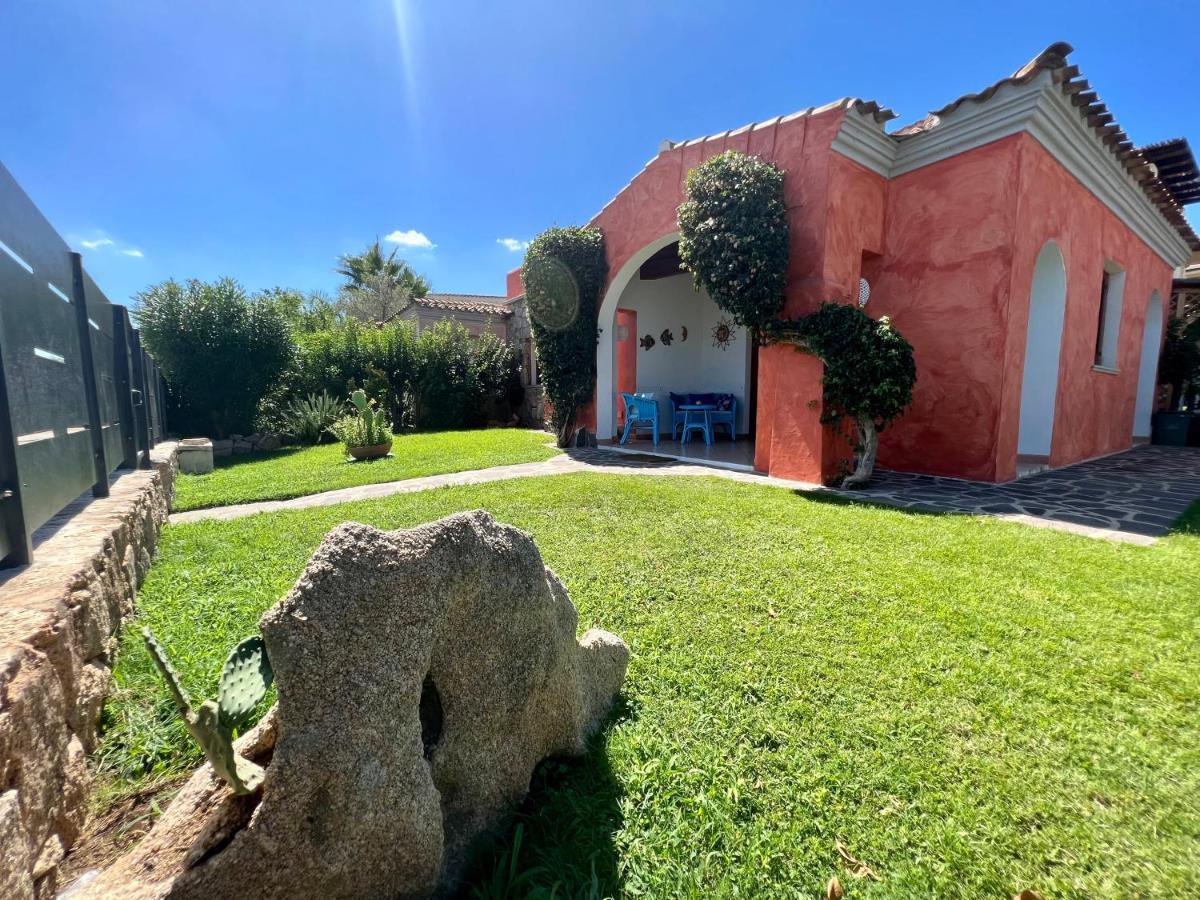 Villa Antonella San Teodoro  Exterior photo